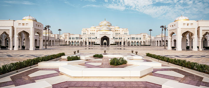 Abu Dhabi, el destino de aventura y lujo que te está esperando