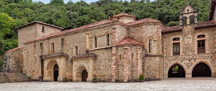 Monasterio de Santo Toribio de Liébana