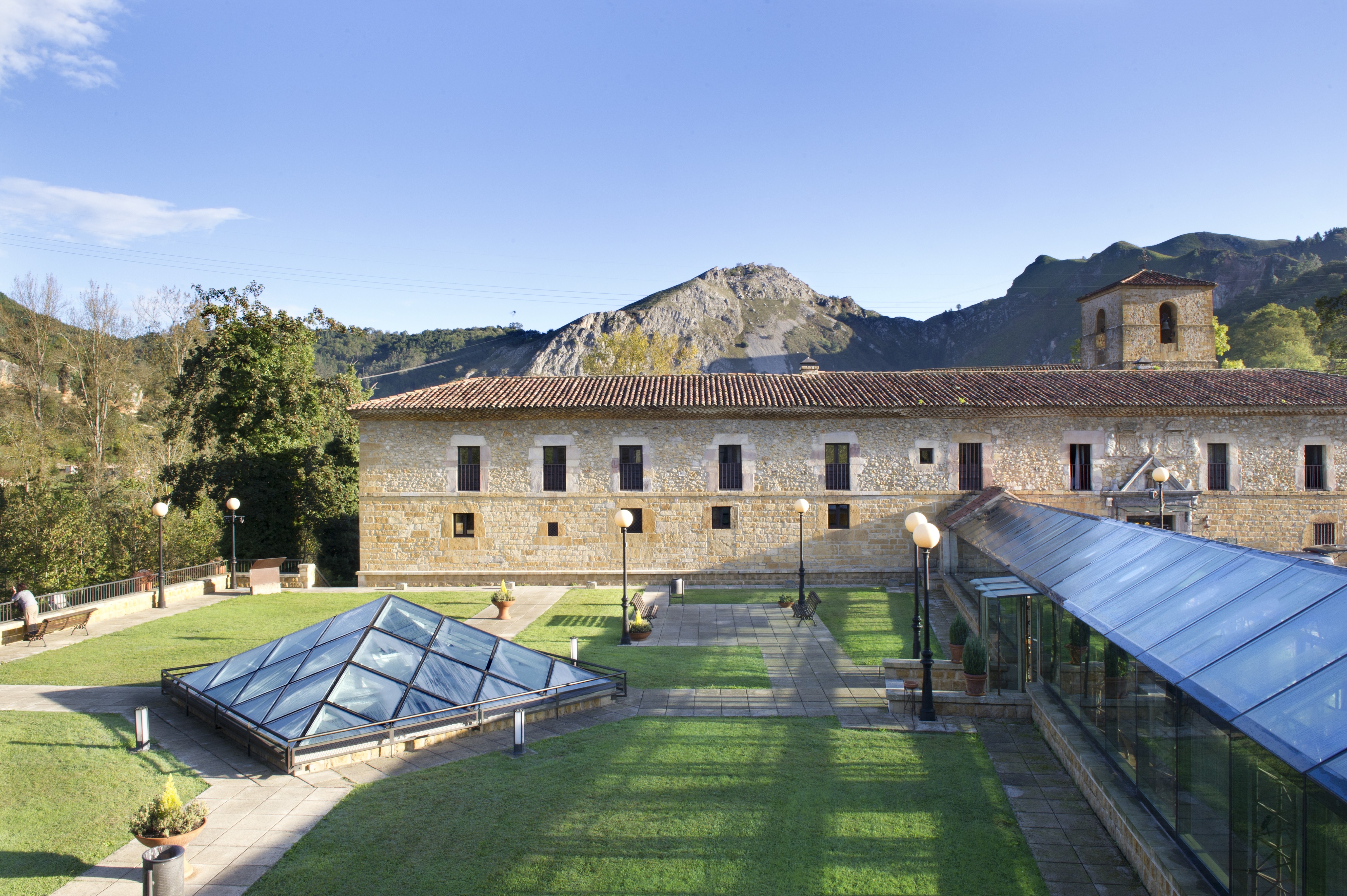 Parador de Cangas de Onís, hotel en Cangas de Onís Viajes el Corte Inglés