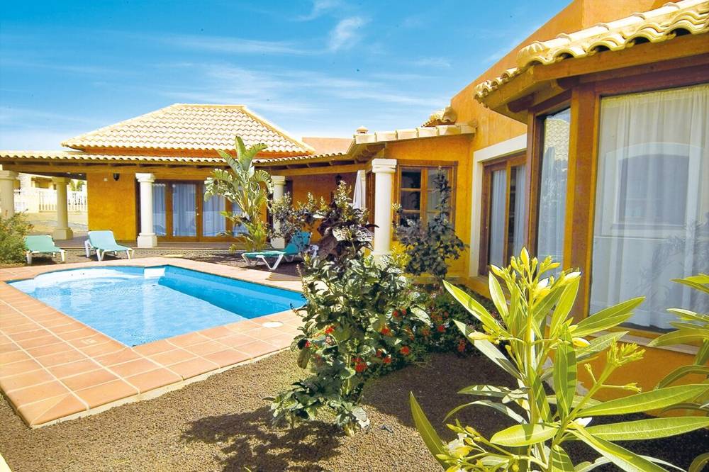 Villas Brisas del Mar