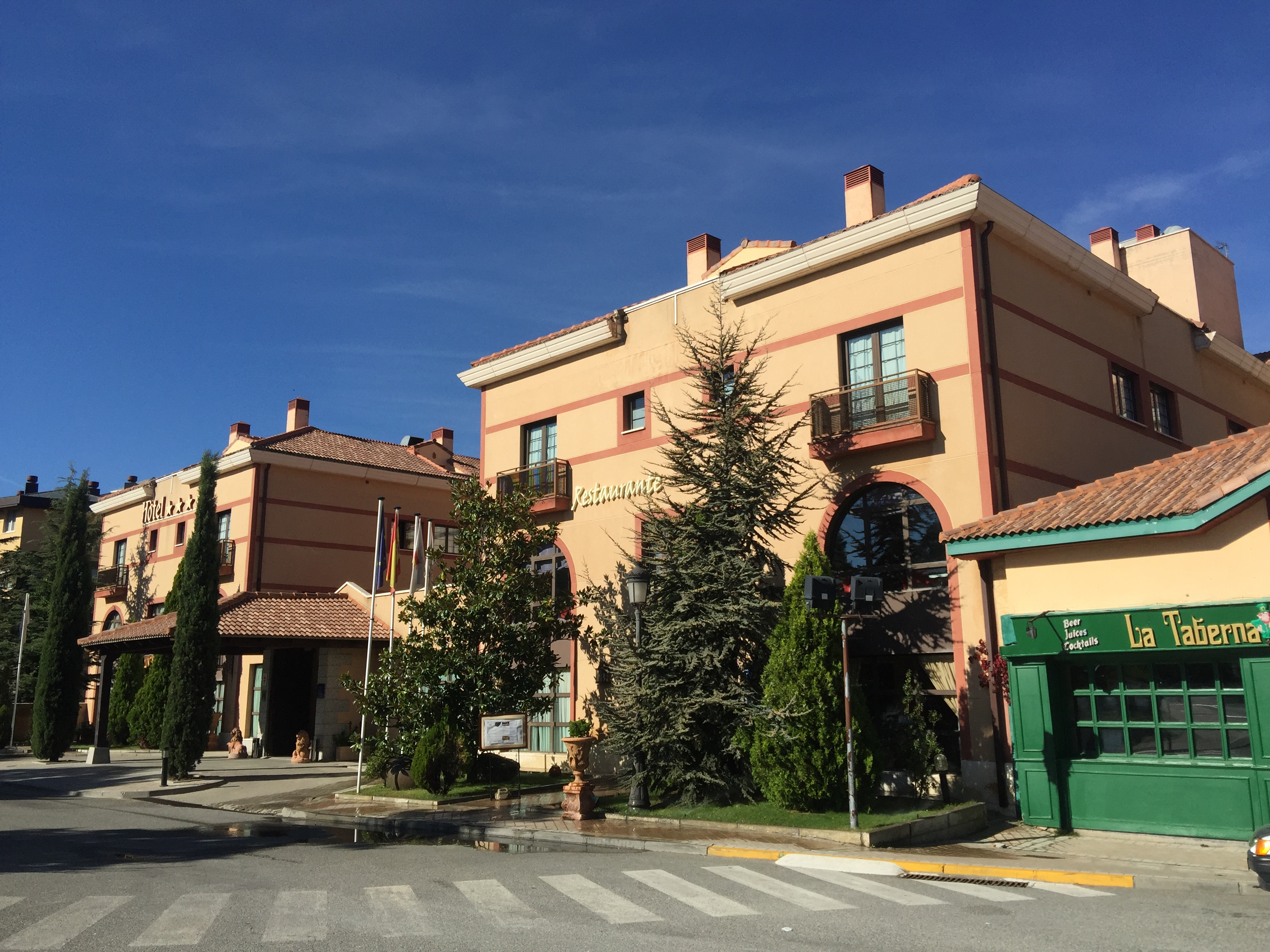 Segovia Sierra de Guadarrama, hotel en Los Angeles De San ...