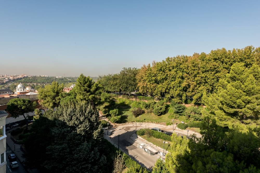 Plaza España Skyline