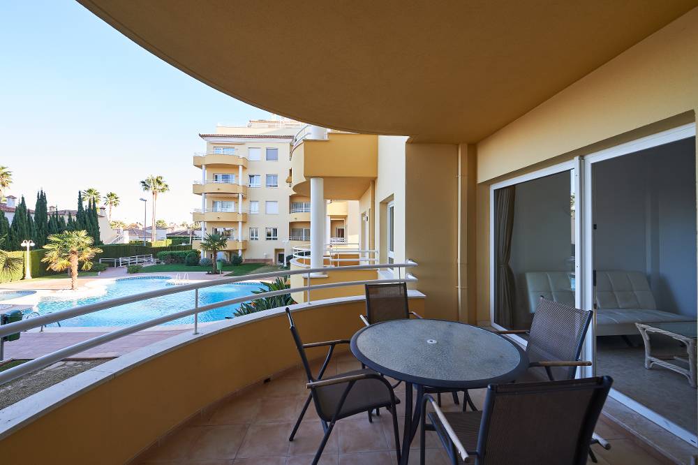 Apartamentos y Villas Oliva Nova