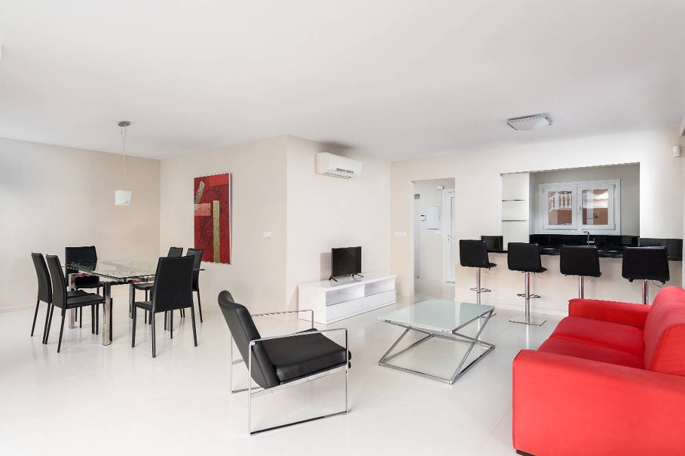 Apartamentos y Villas Oliva Nova