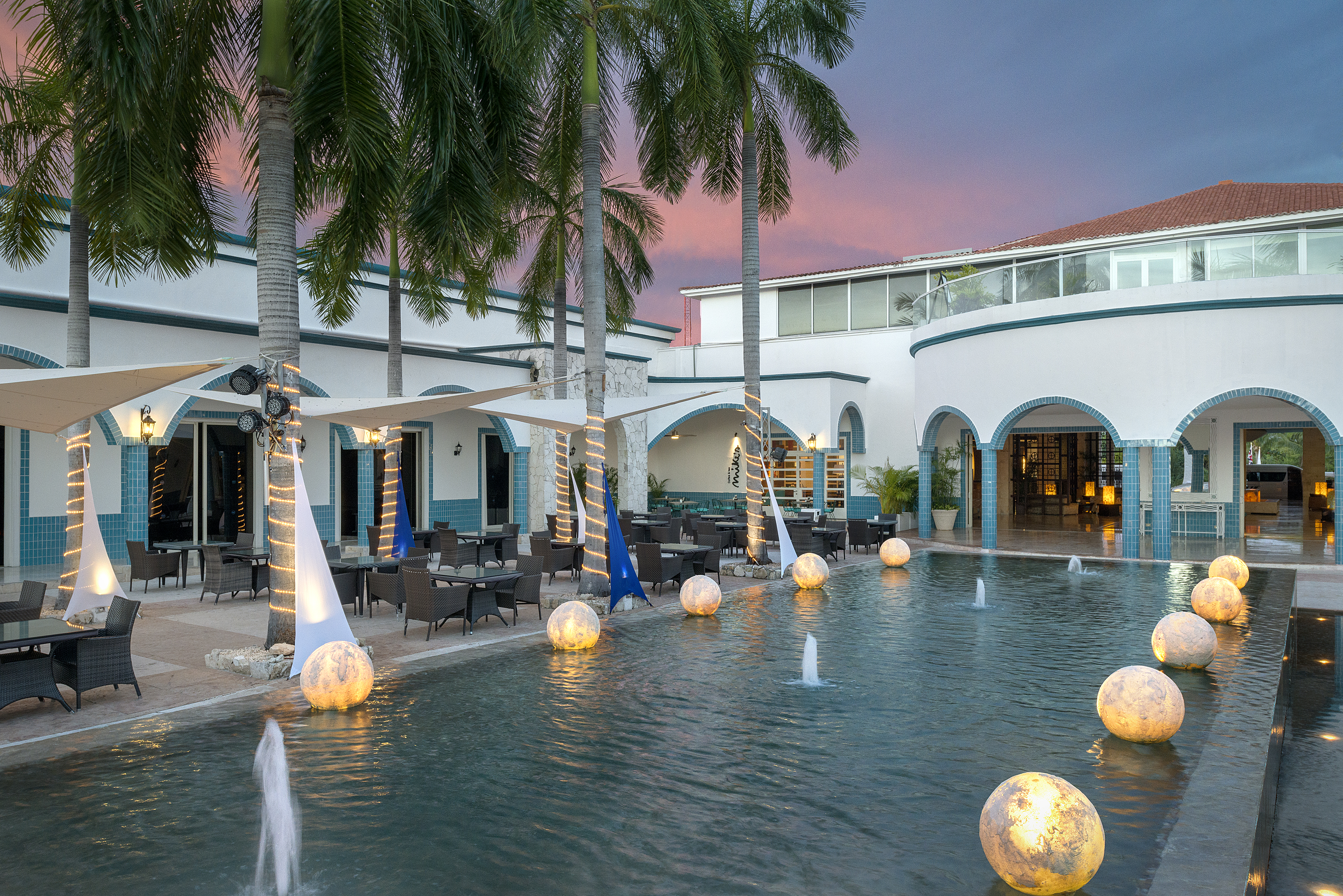ocean maya royale honeymoon suite