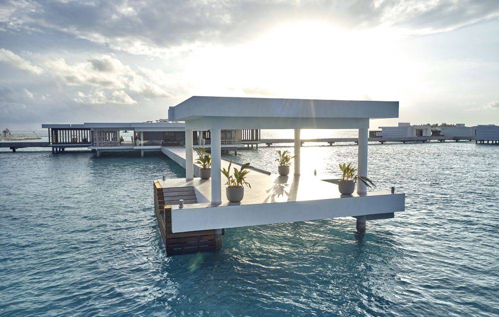 riu atoll hotel kudahuvadhoo