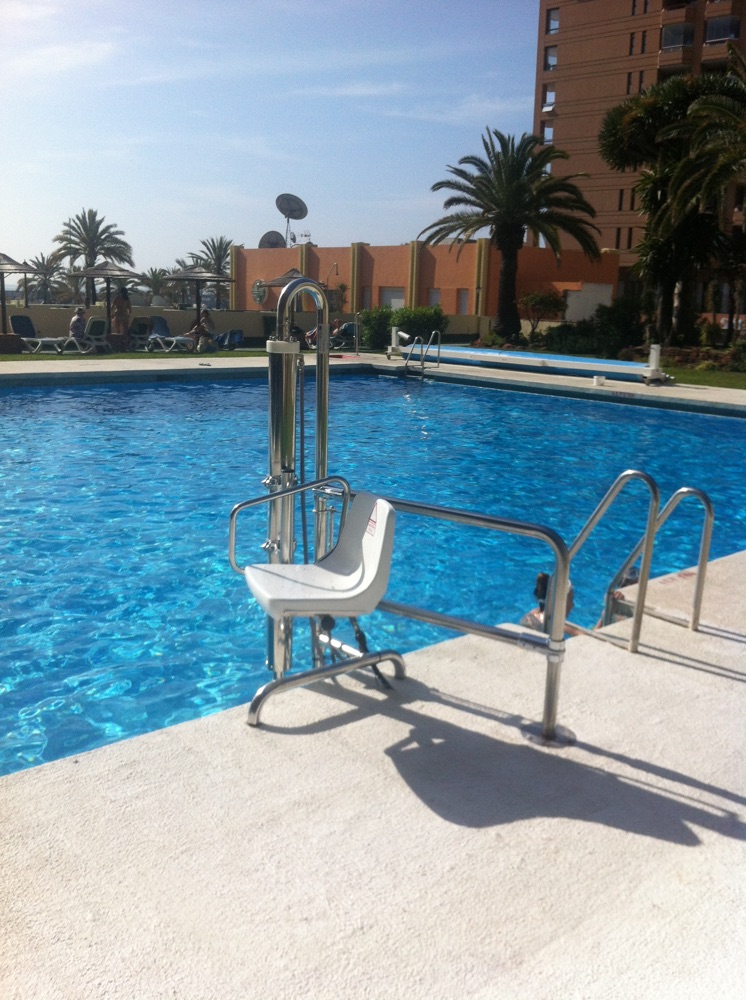 mdm 16agpfu310 piscina acceso minusvalido