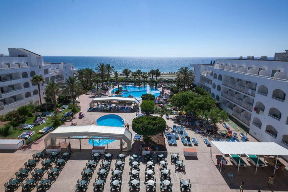 hotel oasis tropical mojacar como llegar