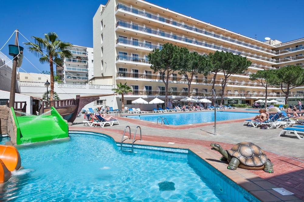 hotel best oasis park carrer de carles buïgas salou spain